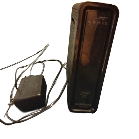 Black Wireless Router​​ - Picture 1 of 1